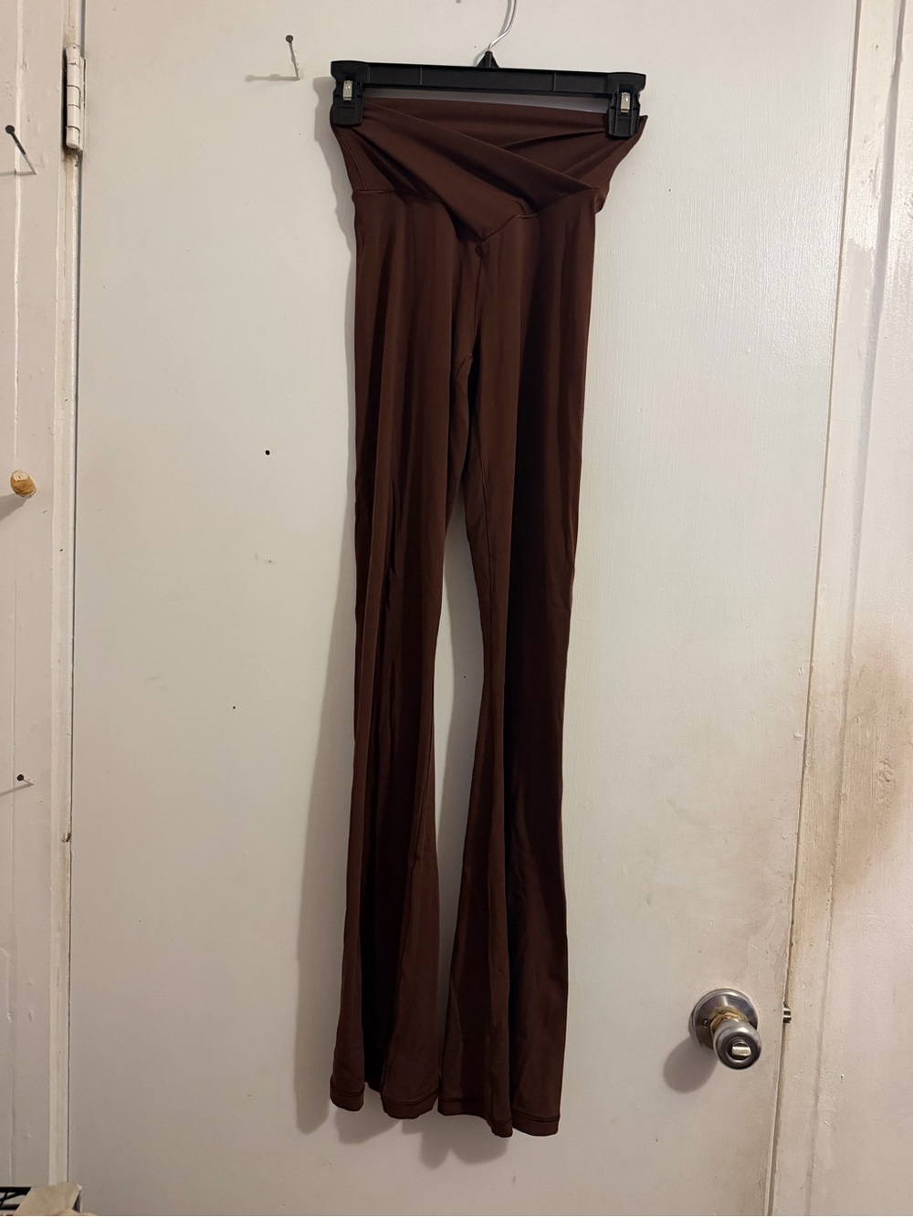 offline by aerie real me high waisted crossover flare leggings
